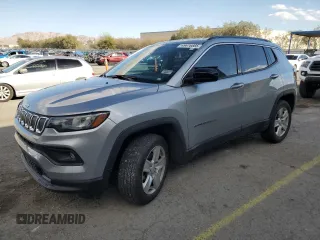 2022 Jeep Compass Latitude с VIN 3C4NJDBB2NT181394, выставлен на аукционе Copart как лот 49676885 с пробегом 50 144 миль миль и Списание • Salvage title. История ставок и продаж доступна на DreamBid. Изображение 1.