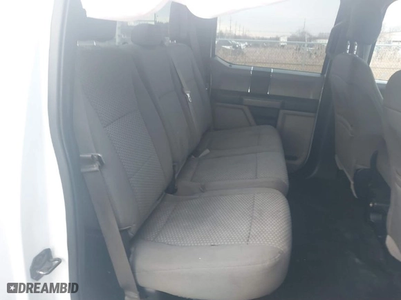2015 Ford F-150 XLT w/HD Payload Pkg with VIN 1FTFW1EG3FFC39052, listed as a IAAI auction lot 41046847 with 151,061 mi miles. Bid and sale history available at carsss.com. Image 8.