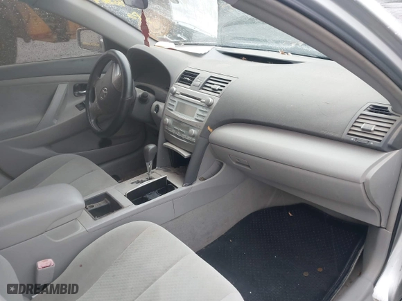 2008 Toyota Camry Hybrid with VIN 4T1BB46KX8U039178, listed as a IAAI auction lot 41868644 with 157,604 mi miles. Bid and sale history available at carsss.com. Image 5.