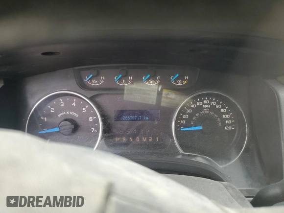 2014 Ford F-150 XL z VIN 1FTVX1EF7EKF12113, wystawiony jako Copart lot #89239195 z przebiegiem Nie podano mil oraz Szkoda całkowita • Salvage title. Historia ofert i sprzedaży dostępna na DreamBid. Obrazek 9.