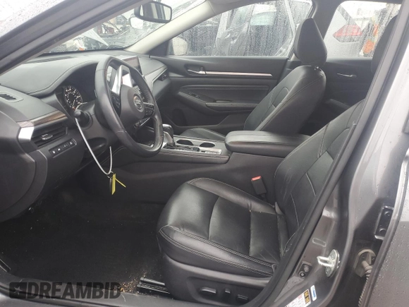 2019 Nissan Altima 2.5 Platinum with VIN 1N4BL4FW6KC193796, listed as a Copart auction lot 86391614 with 121,335 mi miles and Salvage Title. Bid and sale history available at carsss.com. Image 7.