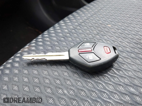 2017 Mitsubishi Outlander ES z VIN JA4AZ2A36HZ064804, wystawiony jako IAAI lot #42153351 z przebiegiem 115 714 mil mil oraz . Historia ofert i sprzedaży dostępna na DreamBid. Obrazek 11.