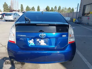 2011 Toyota Prius I z VIN JTDKN3DU5B1399476, wystawiony jako IAAI lot #41928170 z przebiegiem 200 420 mil mil oraz . Historia ofert i sprzedaży dostępna na DreamBid. Obrazek 17.
