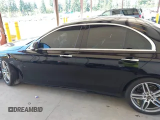 2018 Mercedes-Benz E 300 with VIN WDDZF4JBXJA349973, listed as a IAAI auction lot 42630433 with 79,153 mi miles and . Bid and sale history available at DreamBid. Image 14.