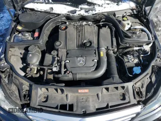 2013 Mercedes-Benz C 250 Sport z VIN WDDGF4HB3DA865383, wystawiony jako Copart lot #87461924 z przebiegiem 51 597 mil mil oraz Szkoda całkowita • Salvage title. Historia ofert i sprzedaży dostępna na DreamBid. Obrazek 11.