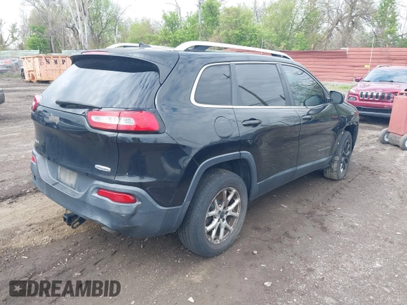 2014 Jeep Cherokee Latitude with VIN 1C4PJMCS0EW208092, listed as a IAAI auction lot 42174675 with 202,871 mi miles and . Bid and sale history available at carsss.com. Image 4.