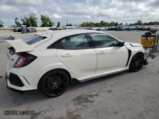 2018 Honda Civic Type R Touring with VIN SHHFK8G75JU204641, listed as a Copart auction lot 70954834 with 64,819 mi miles and Salvage Title. Bid and sale history available at carsss.com. Image 3.
