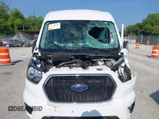 2024 Ford Transit Passenger XL с VIN 1FBAX2C82RKA42933, выставлен на аукционе IAAI как лот 42448876 с пробегом Не указан миль и . История ставок и продаж доступна на DreamBid. Изображение 12.