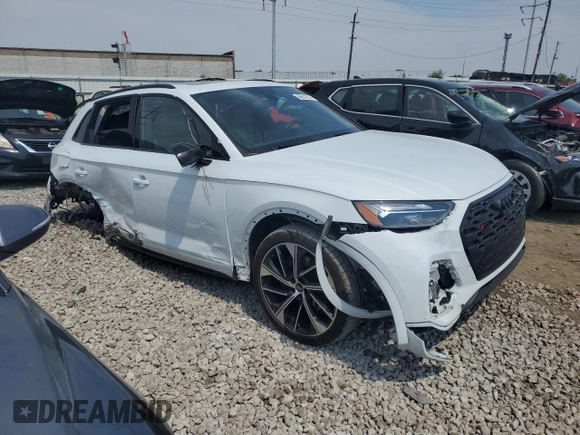 2022 Audi SQ5 Premium Plus with VIN WA1B4AFYXN2043153, listed as a Copart auction lot 58637074 with Not Provided miles and Salvage Title. Bid and sale history available at DreamBid. Image 4.