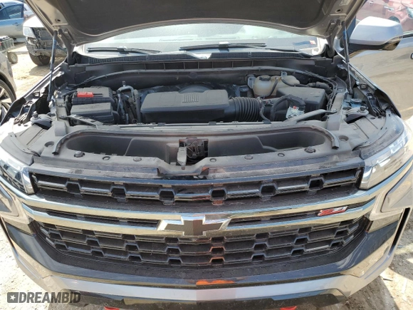 2022 Chevrolet Suburban Z71 with VIN 1GNSKDKD1NR202155, listed as a Copart auction lot 60653304 with 67,495 mi miles and Salvage Title. Bid and sale history available at carsss.com. Image 12.