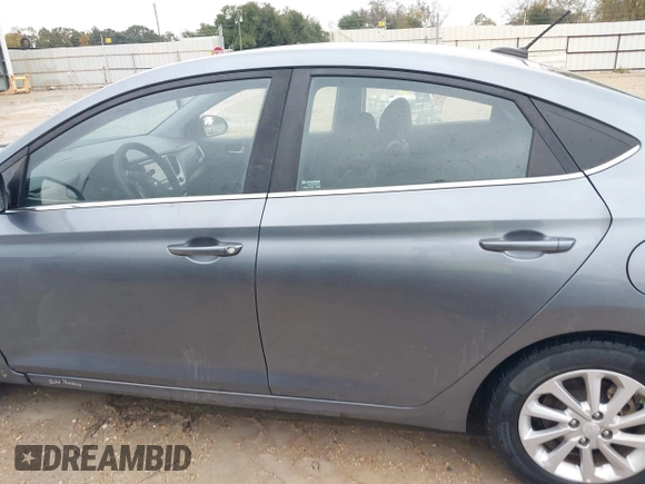2019 Hyundai Accent SE with VIN 3KPC24A39KE055659, listed as a IAAI auction lot 41048549 with 57,101 mi miles. Bid and sale history available at carsss.com. Image 14.
