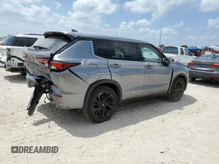 2024 Mitsubishi Outlander SE z VIN JA4J3VA88RZ022814, wystawiony jako Copart lot #54241155 z przebiegiem 19 338 mil mil oraz Nie do naprawy • Non repairable. Historia ofert i sprzedaży dostępna na DreamBid. Obrazek 3.