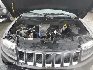 2014 Jeep Compass Sport with VIN 1C4NJCBB1ED870682, listed as a Copart auction lot 41650875 with 95,000 mi miles and Clean Title. Bid and sale history available at DreamBid. Image 11.