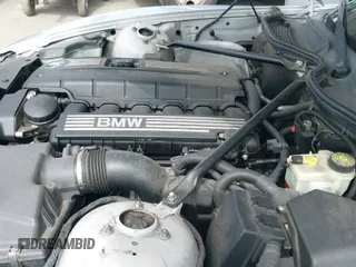 2007 BMW Z4 3.0i с VIN 4USBU33527LW70285, выставлен на аукционе IAAI как лот 42201075 с пробегом 116 829 миль миль и . История ставок и продаж доступна на DreamBid. Изображение 19.