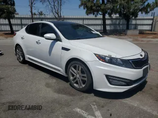 2013 Kia Optima SX z VIN 5XXGR4A60DG193592, wystawiony jako Copart lot #61274435 z przebiegiem 108 251 mil mil oraz Szkoda całkowita • Salvage title. Historia ofert i sprzedaży dostępna na DreamBid. Obrazek 4.