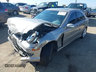 2006 Mercedes-Benz C 230 Sport с VIN WDBRF52H76A867404, выставлен на аукционе IAAI как лот 42217695 с пробегом 117 558 миль миль и . История ставок и продаж доступна на DreamBid. Изображение 22.