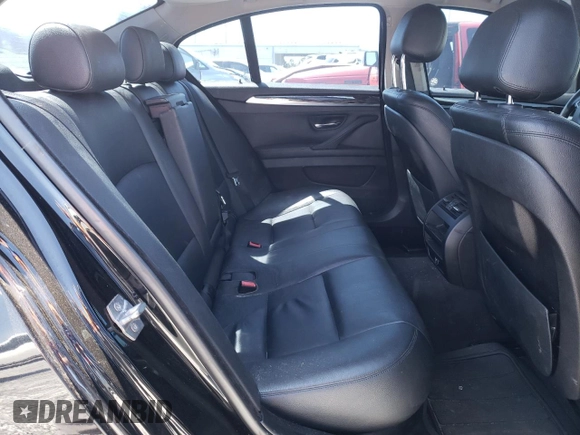 2015 BMW 5 Series 535i with VIN WBA5B1C55FD919164, listed as a Copart auction lot 49469685 with 117,610 mi miles and Clean Title. Bid and sale history available at carsss.com. Image 10.