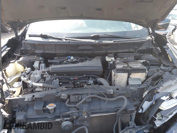 2015 Nissan Rogue SV with VIN 5N1AT2MV2FC795908, listed as a IAAI auction lot 41804631 with 136,453 mi miles. Bid and sale history available at carsss.com. Image 10.