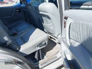2000 Mercedes-Benz M-Class with VIN 4JGAB54E7YA146298, listed as a IAAI auction lot 42146029 with 1 mi miles. Bid and sale history available at carsss.com. Image 8.