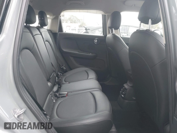 2017 MINI Countryman Cooper with VIN WMZYS7C34H3E06629, listed as a IAAI auction lot 42193989 with 113,920 mi miles and . Bid and sale history available at DreamBid. Image 8.
