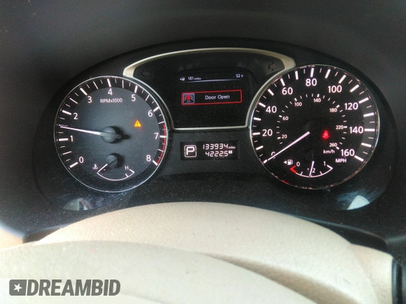 2013 Nissan Altima SV with VIN 1N4BL3AP0DC250670, listed as a IAAI auction lot 41988392 with 133,934 mi miles and . Bid and sale history available at DreamBid. Image 7.