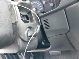 2004 Ford Explorer XLT с VIN 1FMZU63K84UB61637, выставлен на аукционе IAAI как лот 42068668 с пробегом 182 907 миль миль и . История ставок и продаж доступна на DreamBid. Изображение 11.
