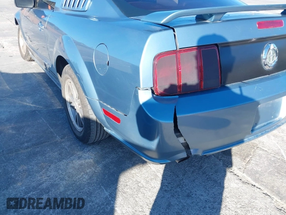 2005 Ford Mustang Deluxe with VIN 1ZVHT80N155109935, listed as a IAAI auction lot 41709205 with 150,015 mi miles and . Bid and sale history available at carsss.com. Image 12.