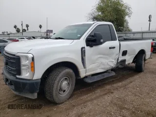 2023 Ford F-250 XL z VIN 1FTBF2AA6PEC61110, wystawiony jako Copart lot #42923555 z przebiegiem 51 108 mil mil oraz Szkoda całkowita • Salvage title. Historia ofert i sprzedaży dostępna na DreamBid. Obrazek 1.