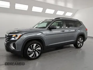 2024 Volkswagen Atlas SE with VIN 1V2WR2CA4RC536380, listed as a Copart auction lot 57678825 with 35,361 mi miles and Clean title. Bid and sale history available at DreamBid. Image 1.