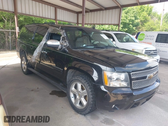 2008 Chevrolet Suburban LTZ with VIN 1GNFK16328R161721, listed as a IAAI auction lot 42130017 with 242,266 mi miles. Bid and sale history available at carsss.com. Image 1.