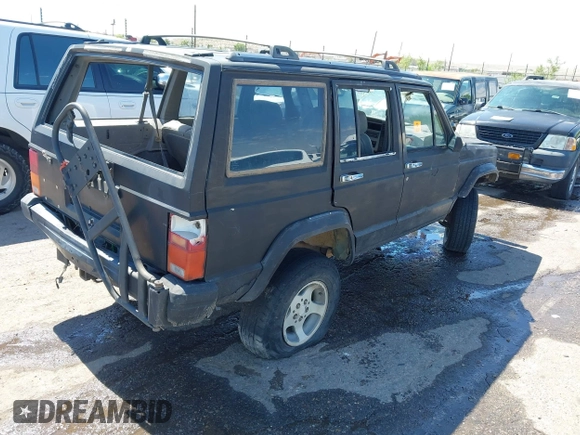 1995 Jeep Cherokee Sport with VIN 1J4FJ68S5SL541413, listed as a IAAI auction lot 42722408 with 335,432 mi miles and . Bid and sale history available at DreamBid. Image 4.