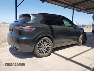 2021 Porsche Cayenne z VIN WP1AA2AY0MDA05827, wystawiony jako Copart lot #56890125 z przebiegiem 36 252 mil mil oraz Szkoda całkowita • Salvage title. Historia ofert i sprzedaży dostępna na DreamBid. Obrazek 3.