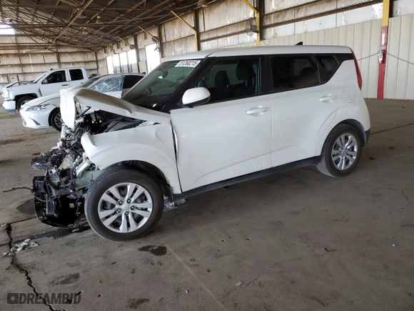 2022 Kia Soul LX with VIN KNDJ23AU7N7805669, listed as a Copart auction lot 51260215 with 67,098 mi miles and Salvage Title. Bid and sale history available at carsss.com. Image 1.