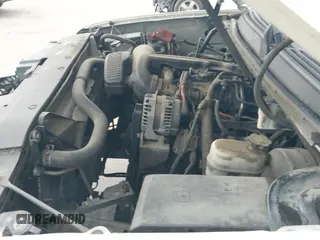 2010 Chevrolet Avalanche LTZ с VIN 3GNVKGE00AG146226, выставлен на аукционе IAAI как лот 42190186 с пробегом 319 204 миль миль и . История ставок и продаж доступна на DreamBid. Изображение 20.