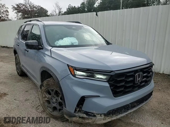 2023 Honda Pilot TrailSport with VIN 5FNYG1H6XPB055158, listed as a Copart auction lot 84902314 with 28,223 mi miles and Salvage Title. Bid and sale history available at carsss.com. Image 12.