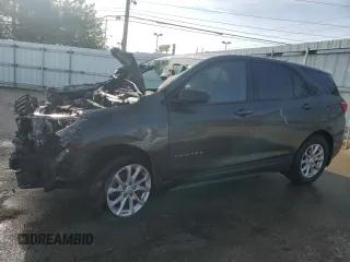 2019 Chevrolet Equinox LS z VIN 3GNAXHEV0KS592456, wystawiony jako Copart lot #53695045 z przebiegiem Nie podano mil oraz Czysty tytuł • Clean title. Historia ofert i sprzedaży dostępna na DreamBid. Obrazek 1.