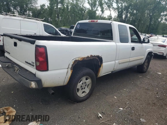 2005 Chevrolet Silverado 1500 Z71 z VIN 1GCEK19B45E330485, wystawiony jako Copart lot #59573585 z przebiegiem 163 119 mil mil oraz Szkoda całkowita • Salvage title. Historia ofert i sprzedaży dostępna na DreamBid. Obrazek 3.