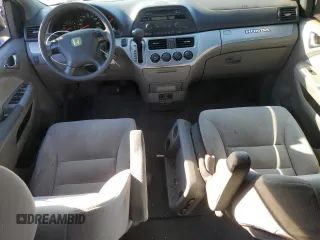 2010 Honda Odyssey LX with VIN 5FNRL3H29AB089110, listed as a Copart auction lot 84999084 with 200,279 mi miles and Non Repairable. Bid and sale history available at carsss.com. Image 8.