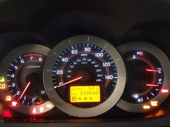 2007 Toyota RAV4 Sport with VIN JTMBK32V276014731, listed as a IAAI auction lot 42018864 with 239,660 mi miles. Bid and sale history available at carsss.com. Image 7.