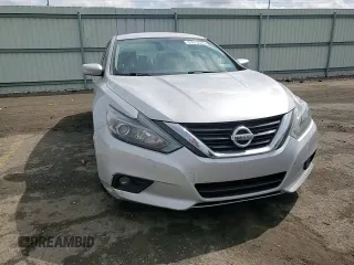 2017 Nissan Altima SR with VIN 1N4AL3AP5HN326955, listed as a Copart auction lot 51273575 with 91,084 mi miles and Salvage Title. Bid and sale history available at DreamBid. Image 10.