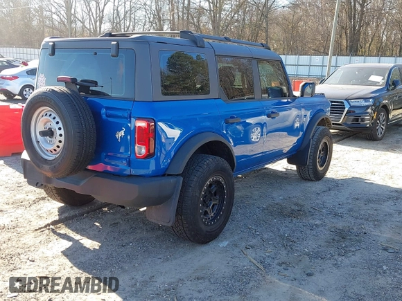 2022 Ford Bronco with VIN 1FMDE5BH5NLB34622, listed as a IAAI auction lot 41186752 with 29,616 mi miles. Bid and sale history available at carsss.com. Image 4.