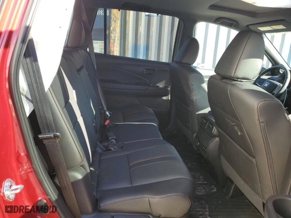 2024 Honda Passport TrailSport with VIN 5FNYF8H64RB003135, listed as a Copart auction lot 79473624 with 12,875 mi miles and Salvage Title. Bid and sale history available at carsss.com. Image 11.