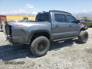 2023 Toyota Tacoma SR z VIN 3TYCZ5AN3PT165207, wystawiony jako Copart lot #54628175 z przebiegiem 15 932 mil mil oraz Szkoda całkowita • Salvage title. Historia ofert i sprzedaży dostępna na DreamBid. Obrazek 3.