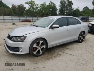 2013 Volkswagen Jetta with VIN 3VW5S7AJ5DM307972, listed as a Copart auction lot 62768225 with 164,118 mi miles and Salvage title. Bid and sale history available at DreamBid. Image 1.