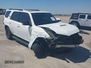 2021 Toyota 4Runner TRD Off Road Premium with VIN JTERU5JR7M5860987, listed as a IAAI auction lot 41985060 with 59,135 mi miles and . Bid and sale history available at DreamBid. Image 1.