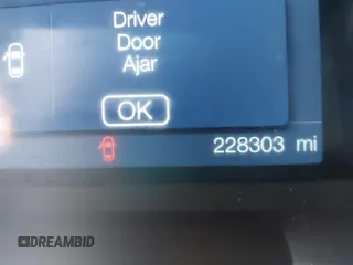 2011 Ford Explorer с VIN 1FMHK7B85BGA29959, выставлен на аукционе IAAI как лот 42418887 с пробегом 228 303 миль миль и . История ставок и продаж доступна на DreamBid. Изображение 16.