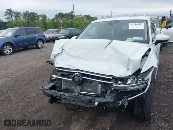 2022 Volkswagen Tiguan SE z VIN 3VV2B7AX8NM109450, wystawiony jako IAAI lot #42248707 z przebiegiem 18 603 mil mil oraz . Historia ofert i sprzedaży dostępna na DreamBid. Obrazek 12.