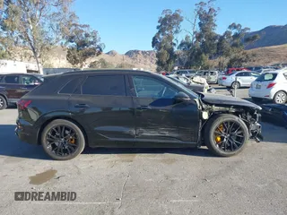 2023 Audi e-tron Chronos с VIN WA1VABGE7PB007536, выставлен на аукционе IAAI как лот 41317344 с пробегом 21 911 миль миль и . История ставок и продаж доступна на DreamBid. Изображение 14.