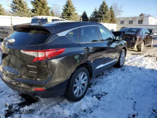 2019 Acura RDX with VIN 5J8TC2H34KL038834, listed as a Copart auction lot 71543302 with 46,583 mi miles. Bid and sale history available at carsss.com. Image 3.