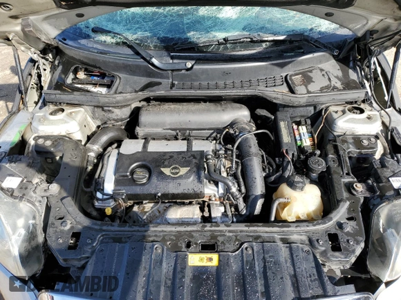2011 MINI Countryman S with VIN WMWZC5C56BWL53116, listed as a Copart auction lot 47402255 with 171,320 mi miles and Non Repairable. Bid and sale history available at DreamBid. Image 12.